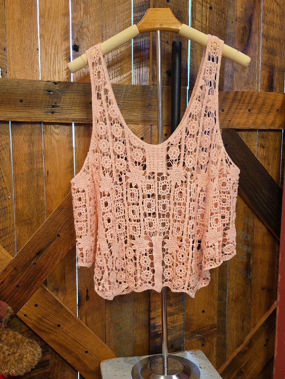046p POL Blush Pink Crochet Lace Camisole